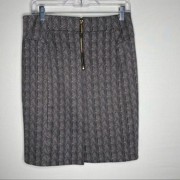 Michael Kors Black White Herringbone Pencil Skirt 8 - Picture 5 of 9